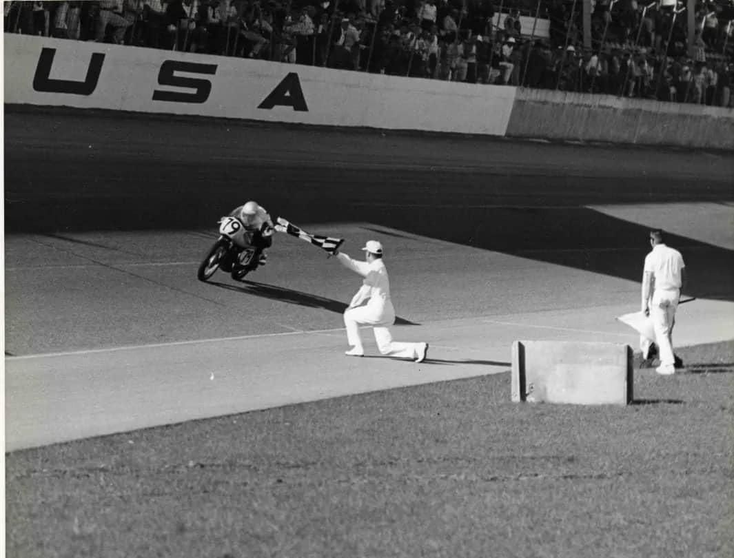 B Elmore winning Daytona 66 [Nelson]