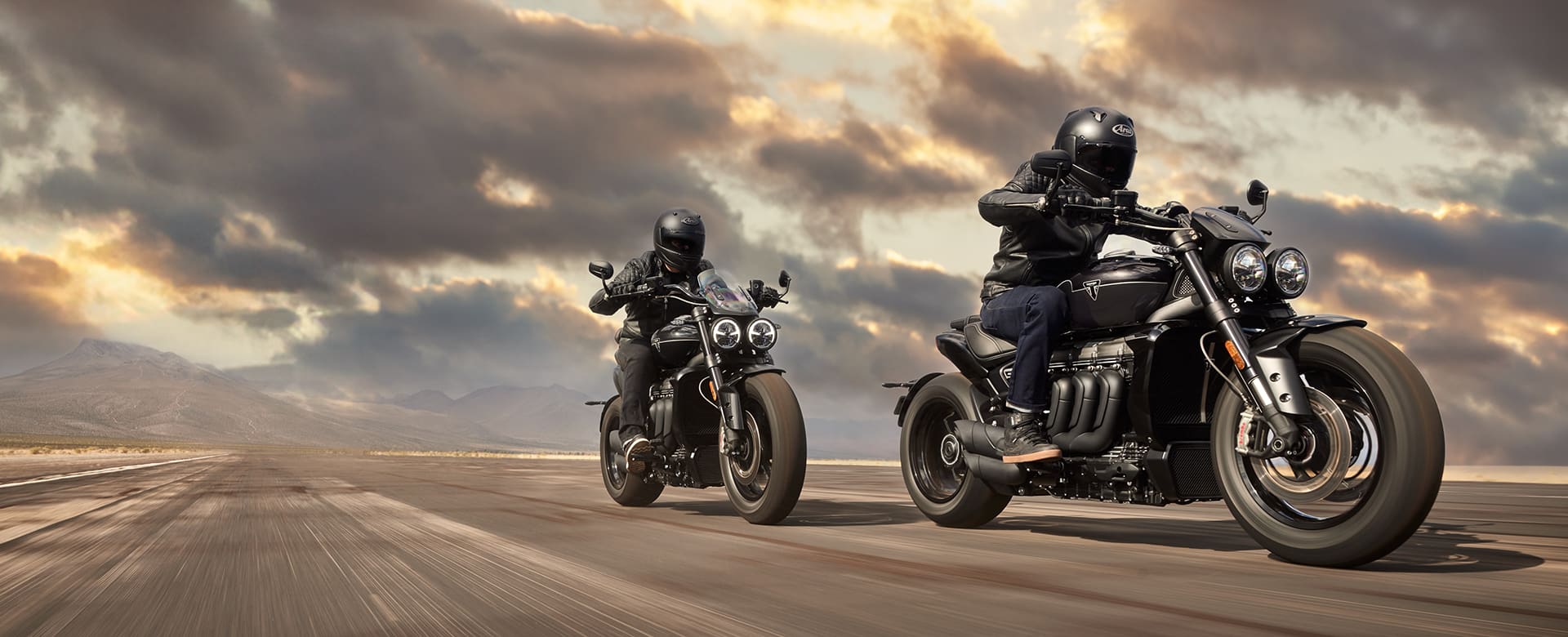 Triumph Rocket 3 Storm riding in a pair