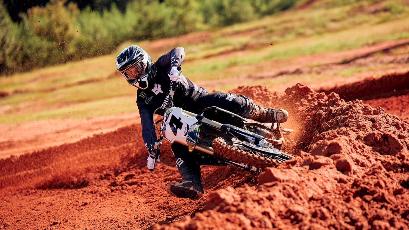 Ricky Carmichael riding the Triumph TF 450-RC 