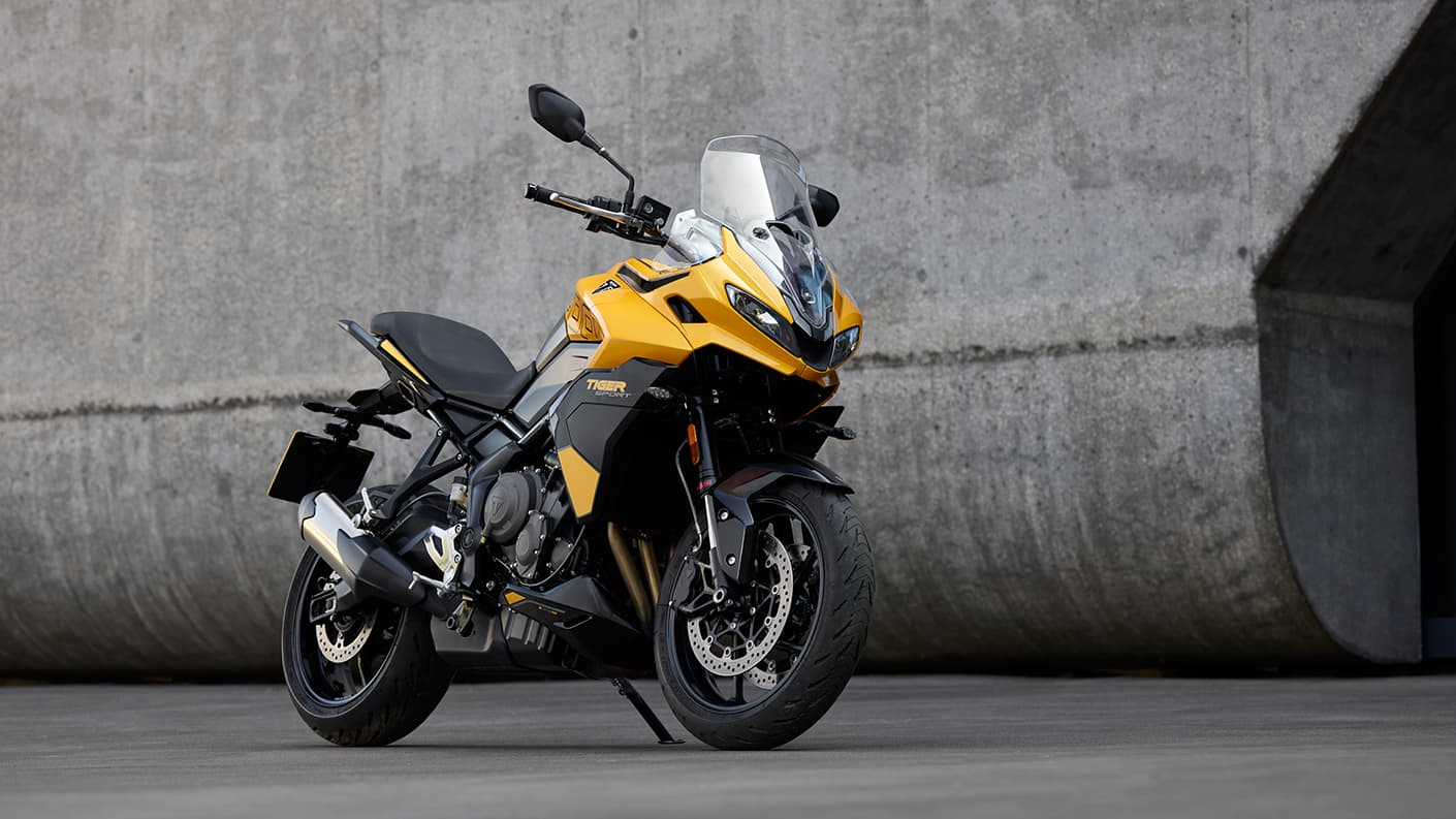 Triumph Tiger Sport 800 in cosmic yellow